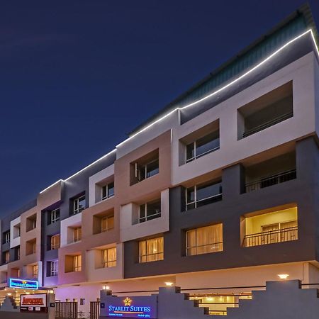 Starlit Suites Newtown コルカタ エクステリア 写真
